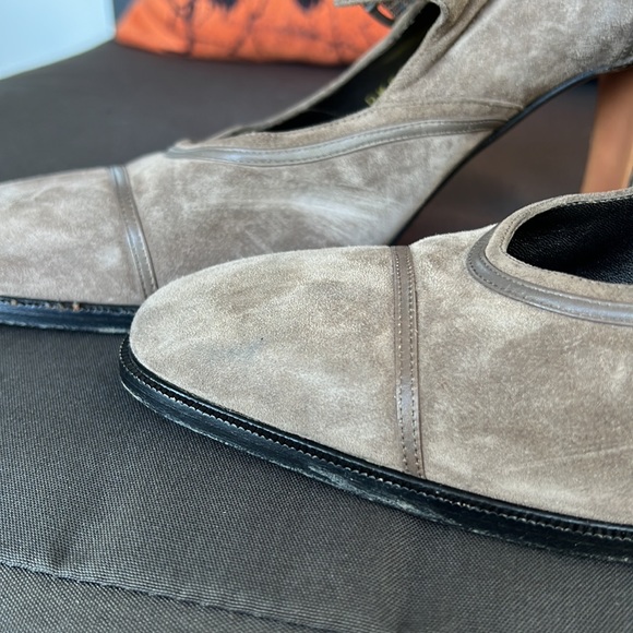 Vintage Salvatore Ferragamo Heels - Picture 6 of 14